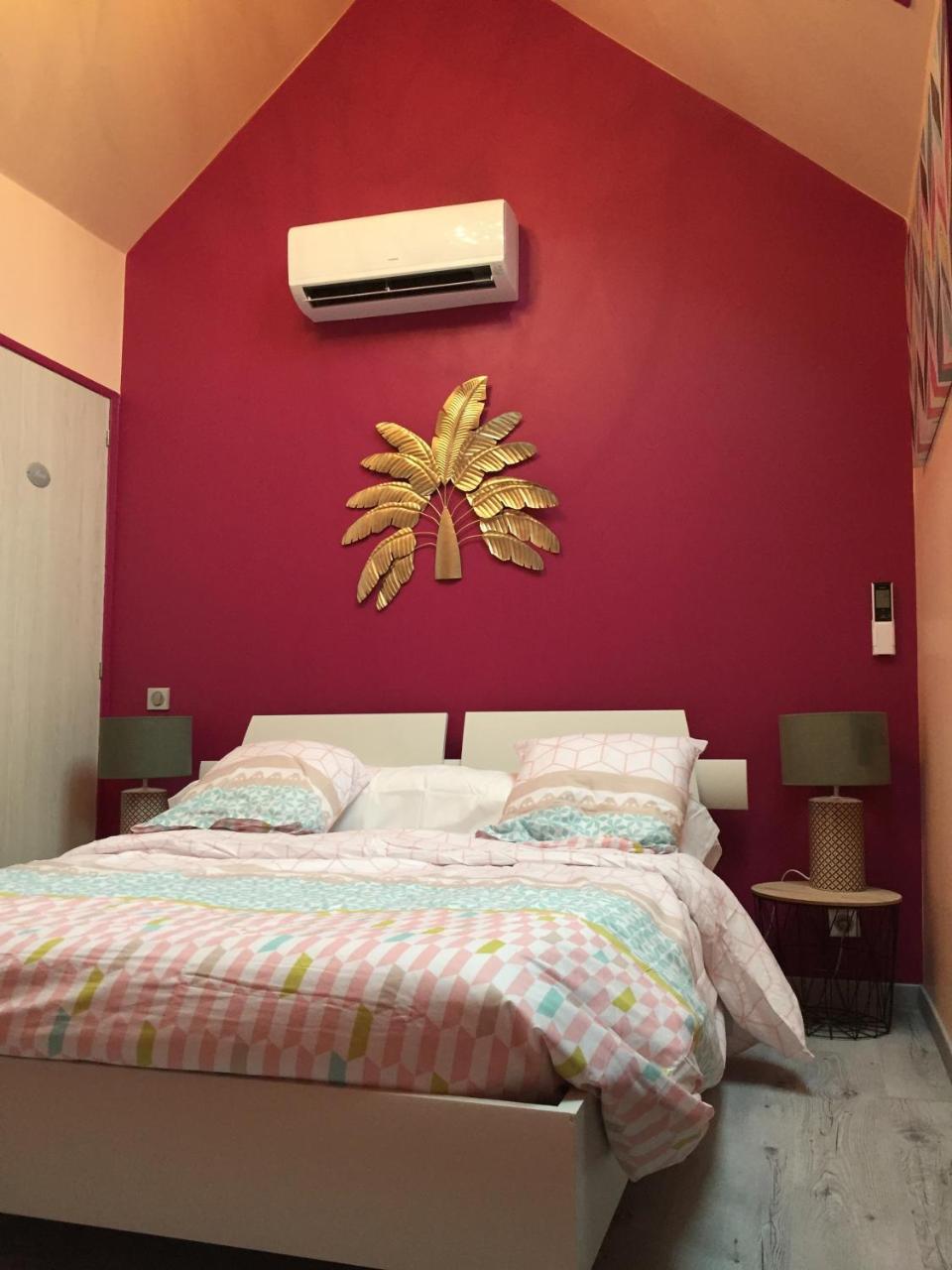 Bed and Breakfast Le Rouge & Blanc Saint-Maurice-le-Vieil Exterior foto